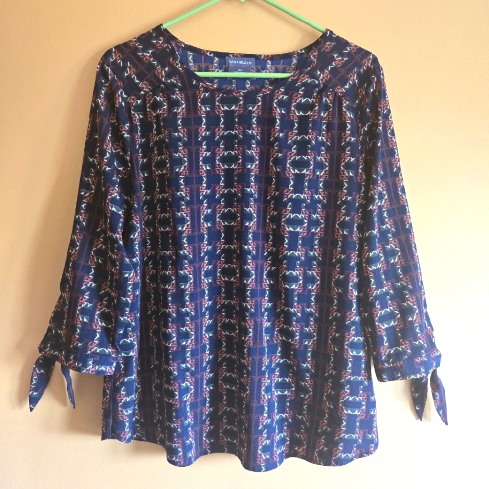 Van Heusen Aztec Patterned Top PTP=20"